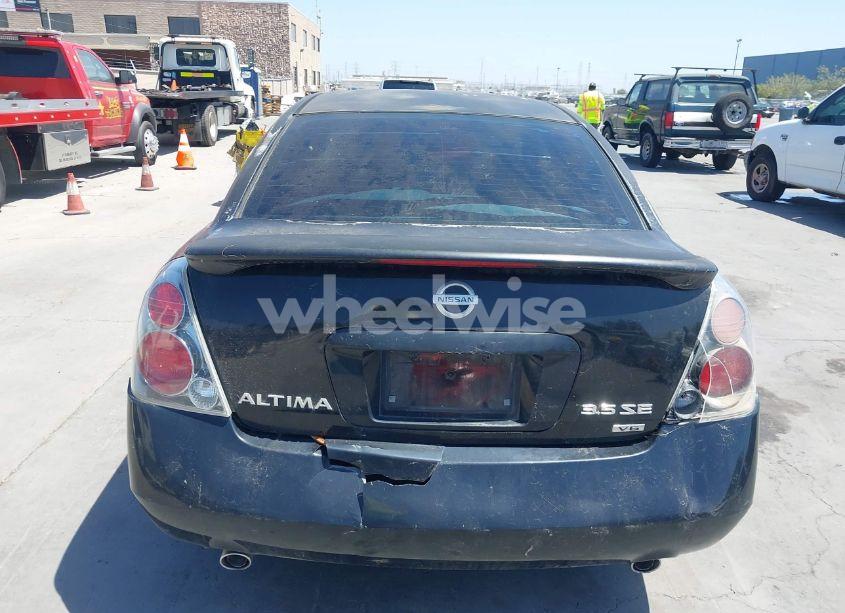 Photo 6 of 2005 Nissan Altima 3.5 SE (VIN 1N4BL11D55N422658)
