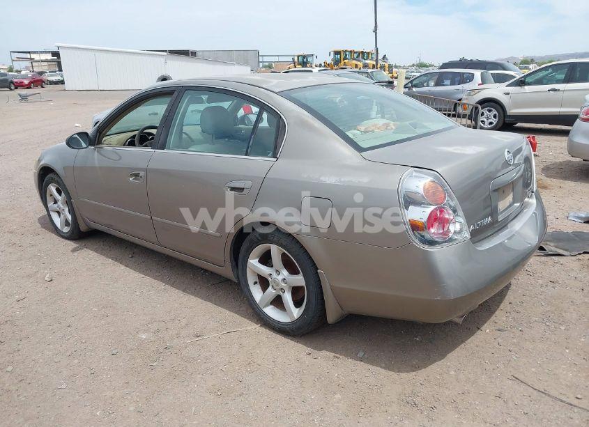 Photo 3 of 2005 Nissan Altima 3.5 SE (VIN 1N4BL11D65C144140)