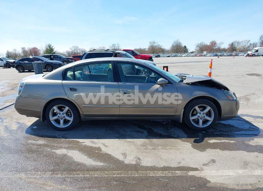 Photo 13 of 2005 Nissan Altima 3.5 SE (VIN 1N4BL11D65C148642)