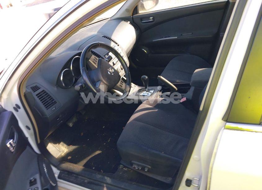 Photo 5 of 2005 Nissan Altima 3.5 SE (VIN 1N4BL11D65C304792)