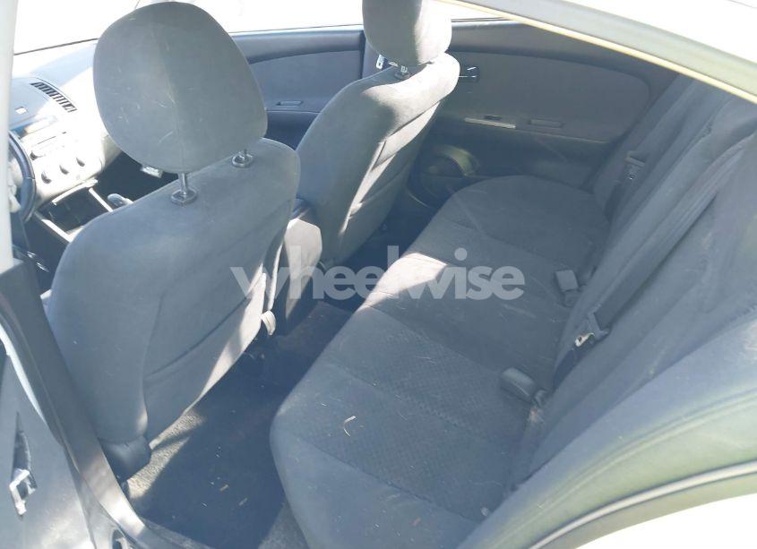 Photo 8 of 2005 Nissan Altima 3.5 SE (VIN 1N4BL11D65C304792)