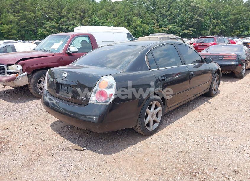 Photo 4 of 2002 Nissan Altima 3.5 SE (VIN 1N4BL11D72C714271)