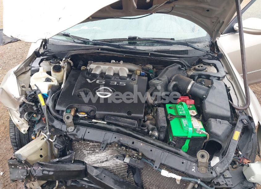 Photo 10 of 2005 Nissan Altima 3.5 SL (VIN 1N4BL11D75C153820)