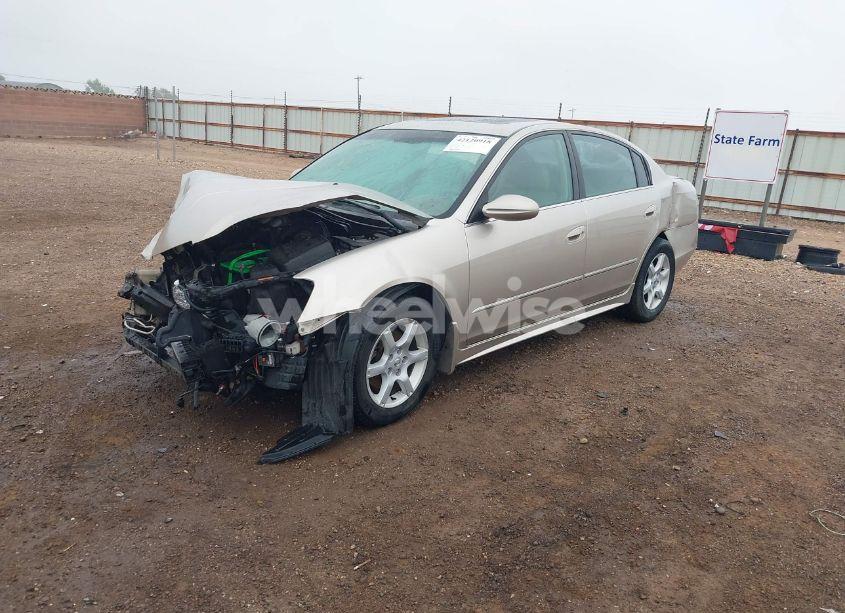 Photo 2 of 2005 Nissan Altima 3.5 SL (VIN 1N4BL11D75C153820)