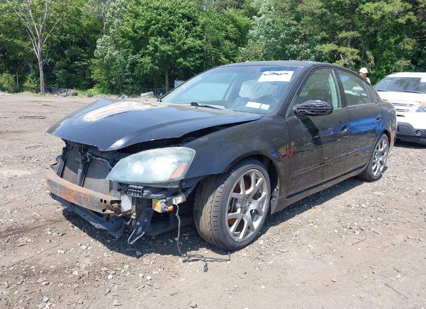 Photo 2 of 2005 Nissan Altima 3.5 SE-R (VIN 1N4BL11D75C246322)