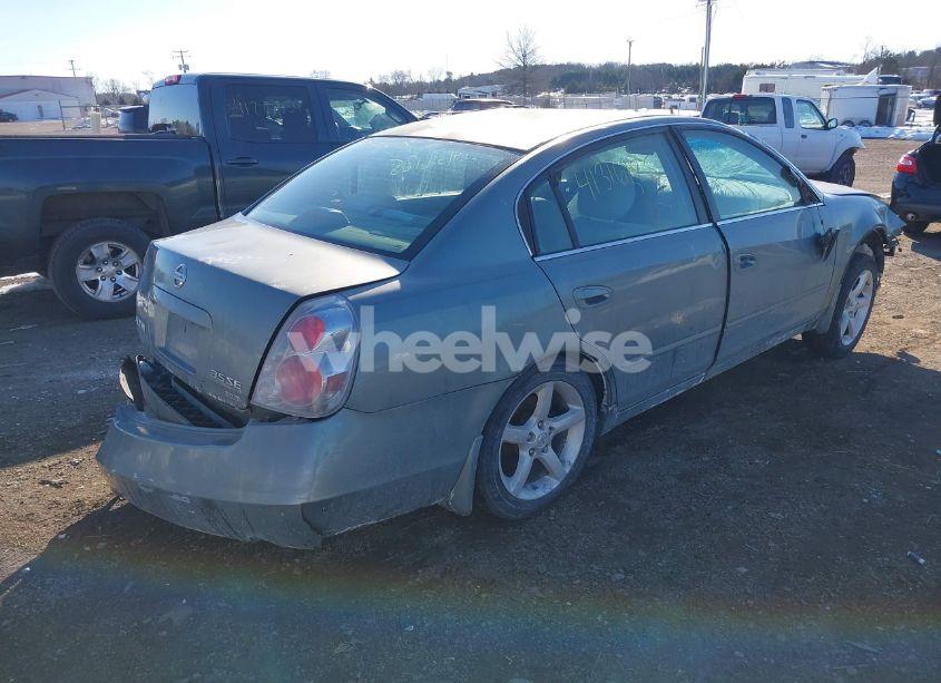 Photo 4 of 2005 Nissan Altima 3.5 SE (VIN 1N4BL11D75N478049)
