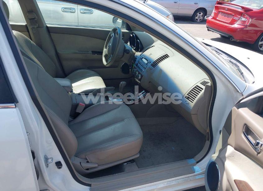 Photo 5 of 2006 Nissan Altima 3.5 SL (VIN 1N4BL11D76N458904)