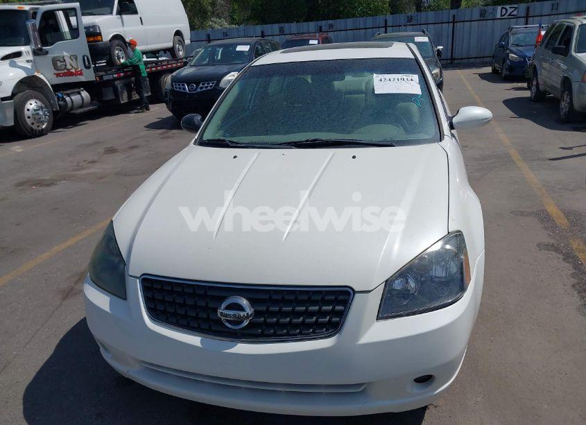 Photo 6 of 2006 Nissan Altima 3.5 SL (VIN 1N4BL11D76N458904)