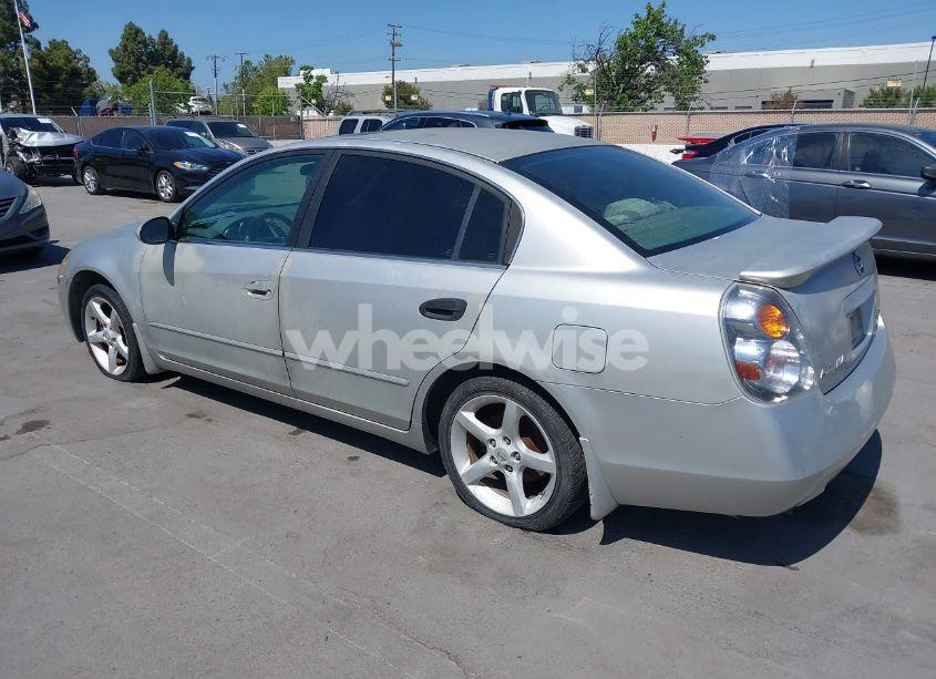 Photo 3 of 2005 Nissan Altima 3.5 SE (VIN 1N4BL11D85C199530)