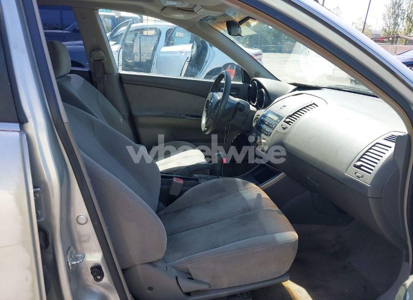 Photo 5 of 2005 Nissan Altima 3.5 SE (VIN 1N4BL11D85C199530)