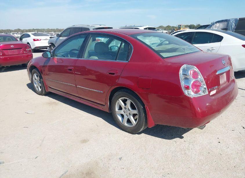 Photo 3 of 2005 Nissan Altima 3.5 SL (VIN 1N4BL11D85C200661)