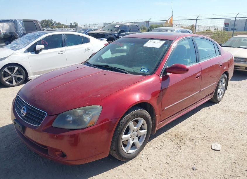 Photo 6 of 2005 Nissan Altima 3.5 SL (VIN 1N4BL11D85C200661)