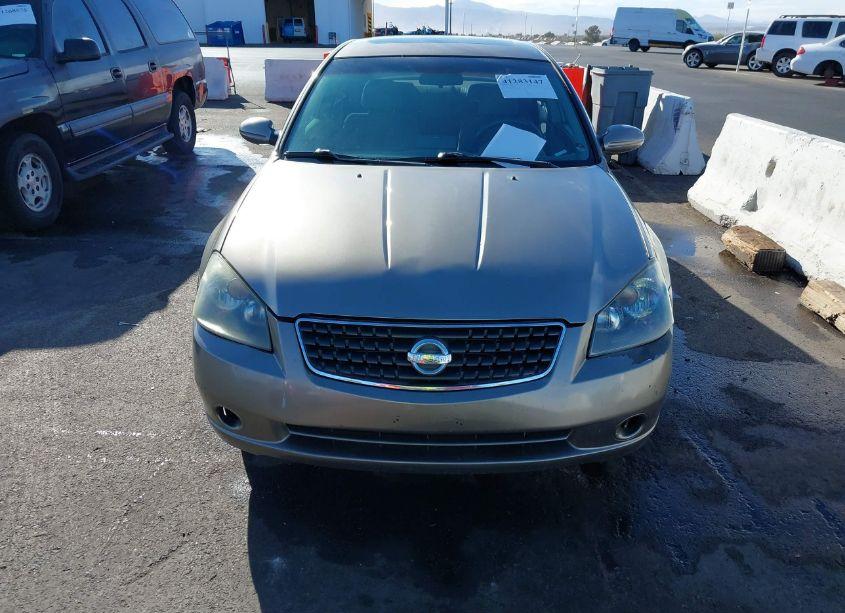 Photo 12 of 2005 Nissan Altima 3.5 SE (VIN 1N4BL11D85C200921)