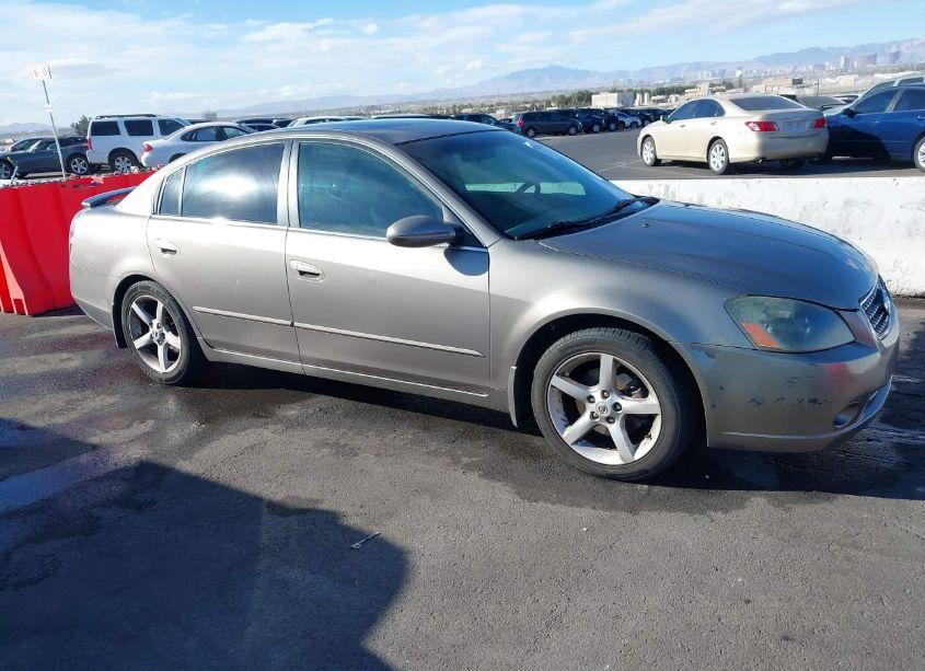 Photo 13 of 2005 Nissan Altima 3.5 SE (VIN 1N4BL11D85C200921)