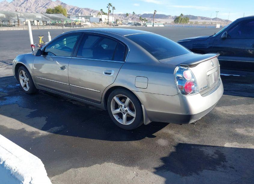 Photo 3 of 2005 Nissan Altima 3.5 SE (VIN 1N4BL11D85C200921)