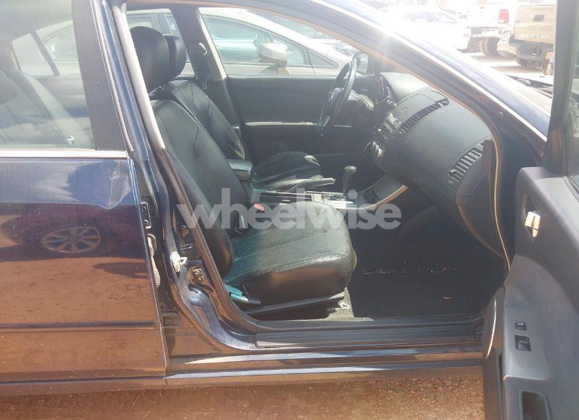 Photo 5 of 2006 Nissan Altima 3.5 SL (VIN 1N4BL11D86N365762)