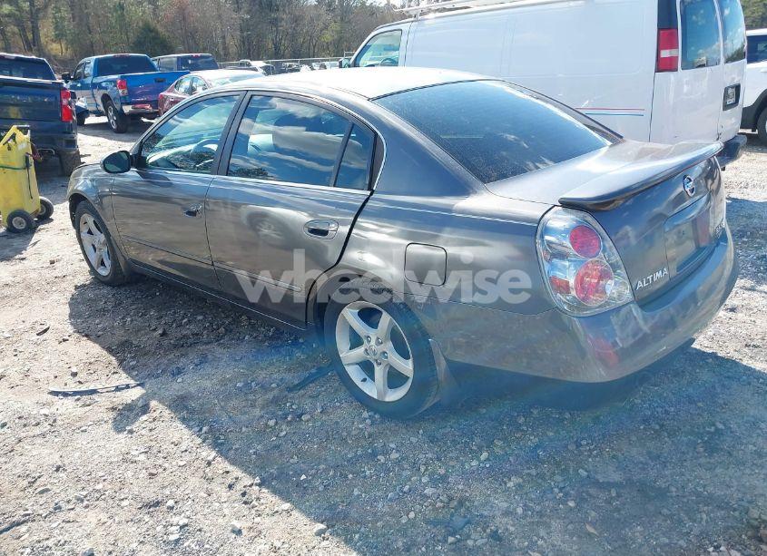 Photo 3 of 2006 Nissan Altima 3.5 SE (VIN 1N4BL11DX6C233713)