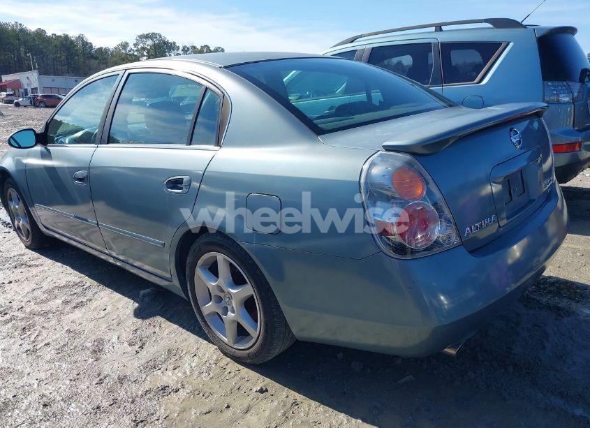 Photo 3 of 2002 Nissan Altima 3.5 SE (VIN 1N4BL11E22C121586)