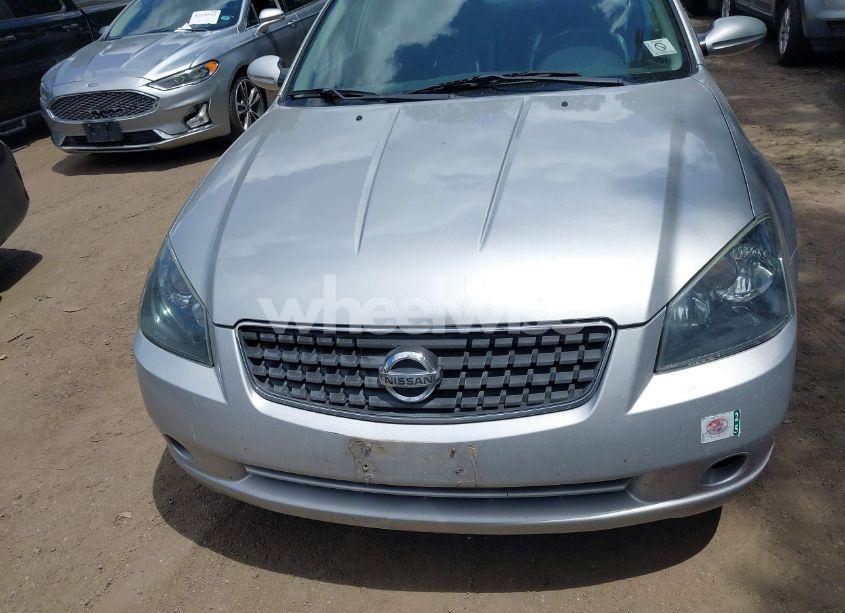 Photo 6 of 2005 Nissan Altima 3.5 SL (VIN 1N4BL11E25C955474)