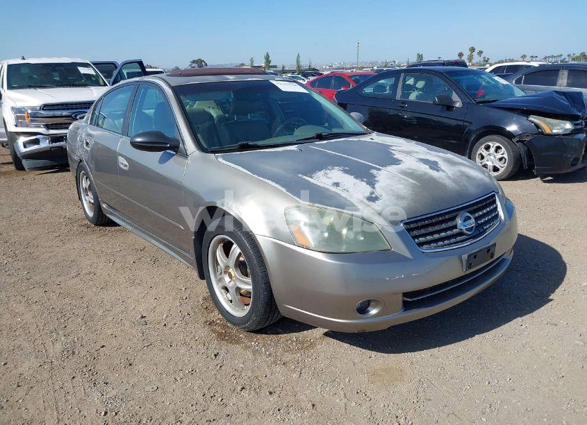2005 Nissan Altima 3.5 SE (VIN 1N4BL11E25N493521) main photo