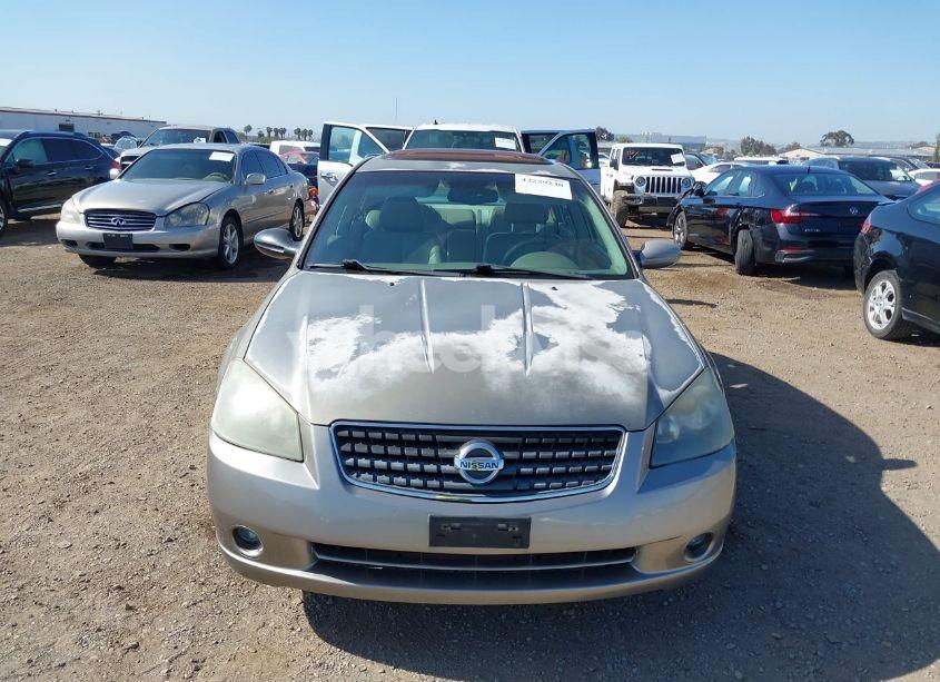 Photo 12 of 2005 Nissan Altima 3.5 SE (VIN 1N4BL11E25N493521)