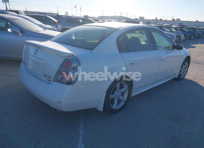 Photo 4 of 2006 Nissan Altima 3.5 SE (VIN 1N4BL11E36N384745)