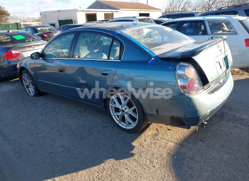 Photo 3 of 2002 Nissan Altima 3.5 SE (VIN 1N4BL11E62C115936)