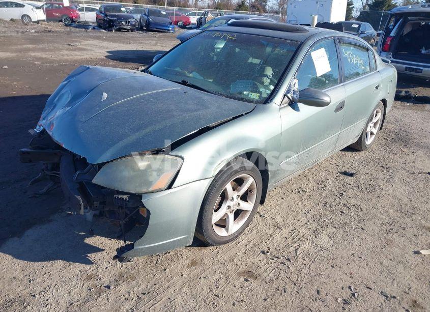 Photo 2 of 2005 Nissan Altima 3.5 SE (VIN 1N4BL11E65C118744)