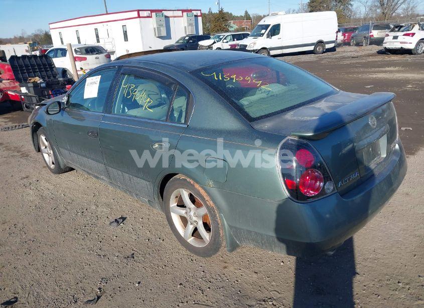 Photo 3 of 2005 Nissan Altima 3.5 SE (VIN 1N4BL11E65C118744)