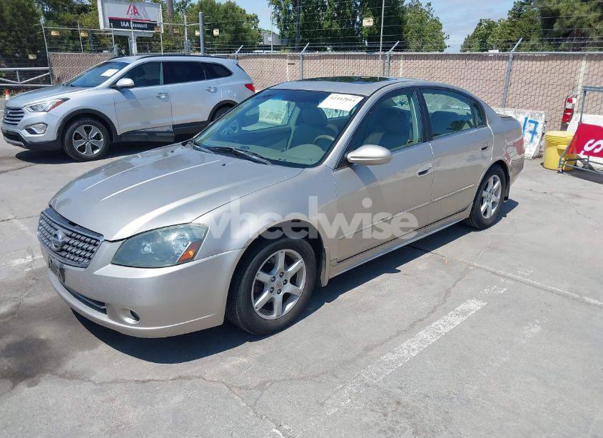 Photo 2 of 2005 Nissan Altima 3.5 SL (VIN 1N4BL11E95C116647)