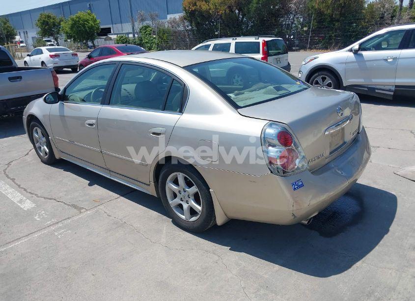 Photo 3 of 2005 Nissan Altima 3.5 SL (VIN 1N4BL11E95C116647)