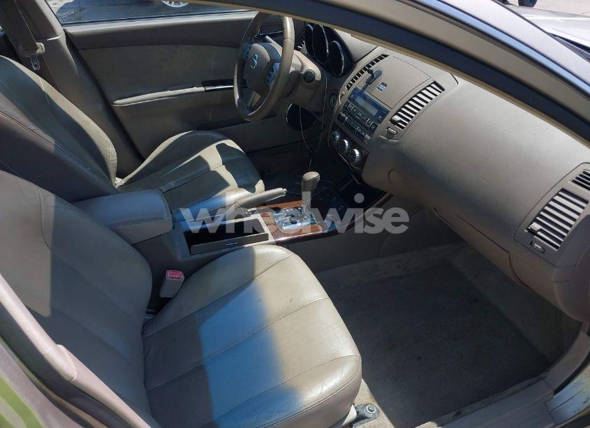 Photo 5 of 2005 Nissan Altima 3.5 SL (VIN 1N4BL11E95C116647)