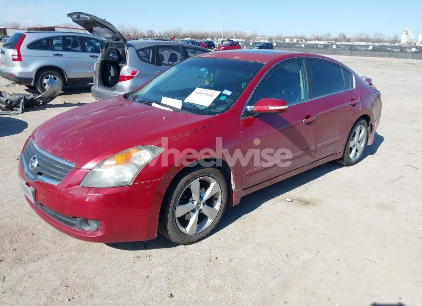 Photo 2 of 2007 Nissan Altima 3.5 SE (VIN 1N4BL21E07C137752)
