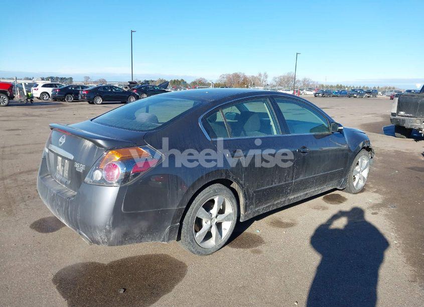 Photo 4 of 2008 Nissan Altima 3.5 SE (VIN 1N4BL21E08N459927)