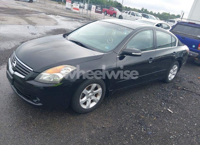 Photo 2 of 2009 Nissan Altima 3.5 SL (VIN 1N4BL21E09N523885)