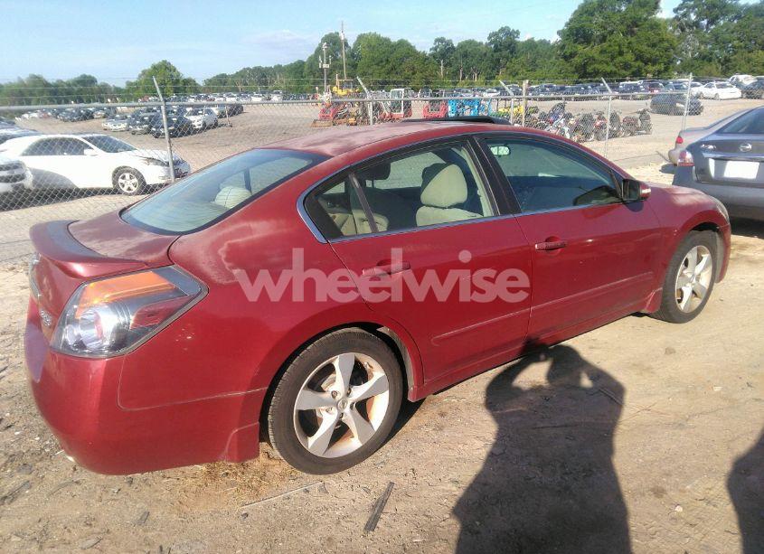 Photo 4 of 2008 Nissan Altima 3.5 SE (VIN 1N4BL21E18C206501)