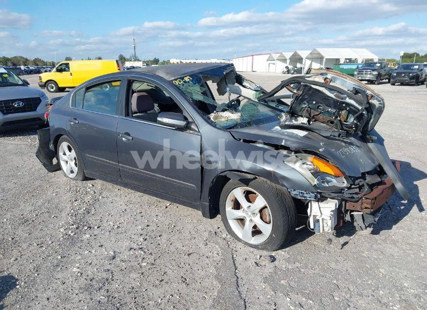 2007 Nissan Altima 3.5 SE (VIN 1N4BL21E27C189657) main photo