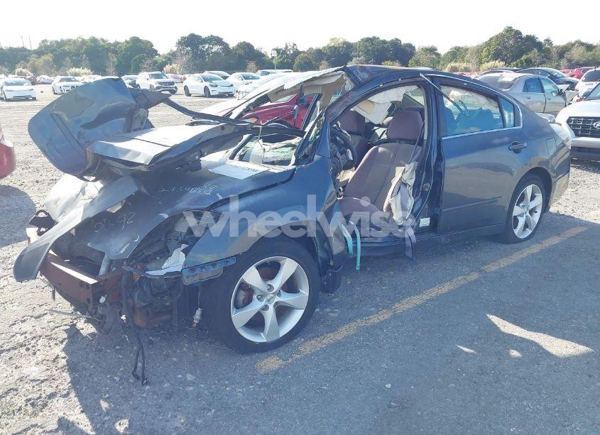 Photo 2 of 2007 Nissan Altima 3.5 SE (VIN 1N4BL21E27C189657)