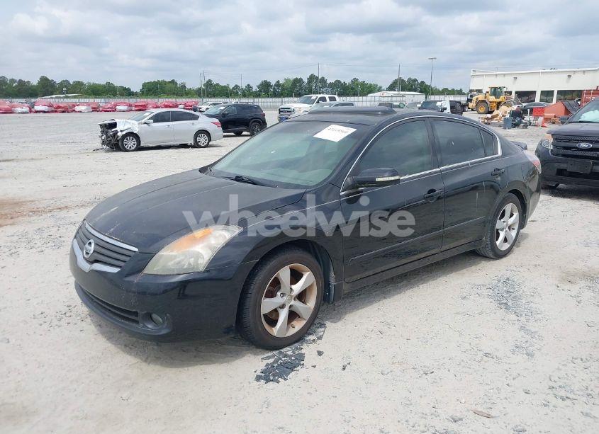 Photo 2 of 2007 Nissan Altima 3.5 SE (VIN 1N4BL21E27C224066)