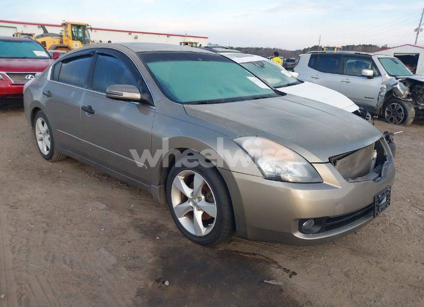 2007 Nissan Altima 3.5 SE (VIN 1N4BL21E37C112442) main photo