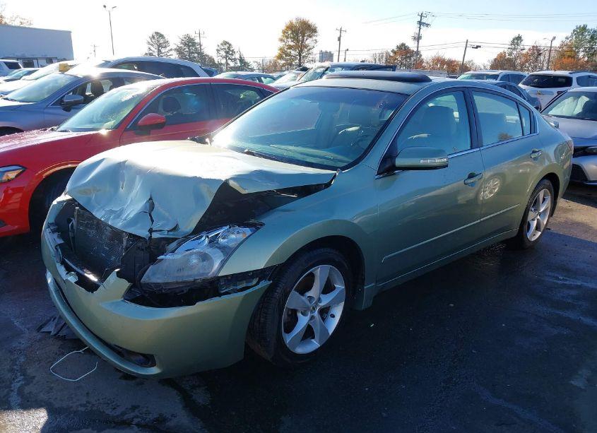 Photo 2 of 2008 Nissan Altima 3.5 SE (VIN 1N4BL21E48C200739)