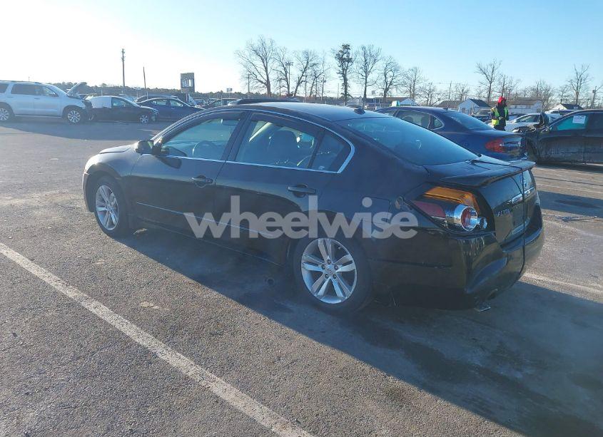 Photo 3 of 2008 Nissan Altima 3.5 SL (VIN 1N4BL21E48C238746)