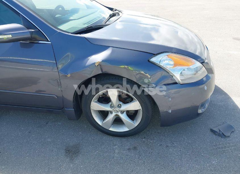 Photo 6 of 2007 Nissan Altima 3.5 SE (VIN 1N4BL21E67C200014)