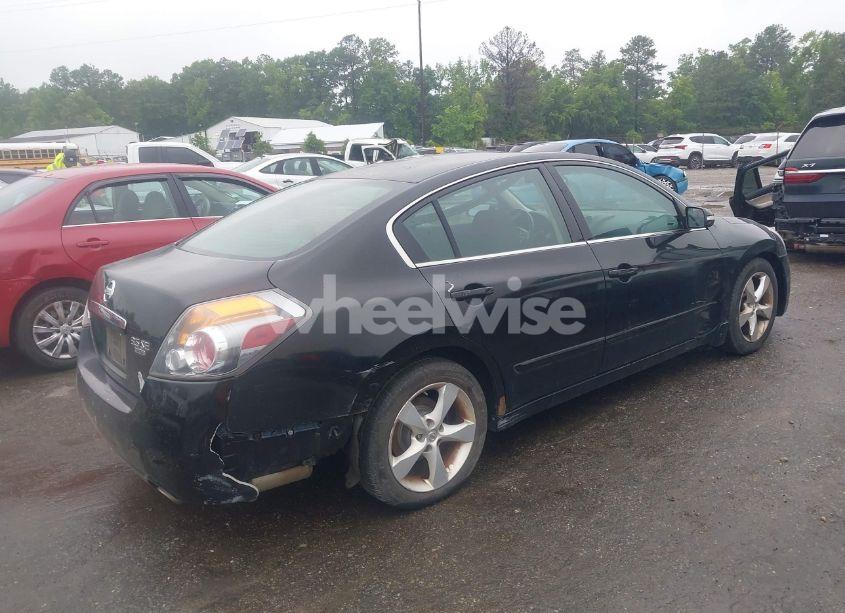 Photo 4 of 2007 Nissan Altima 3.5 SE (VIN 1N4BL21E67C224068)