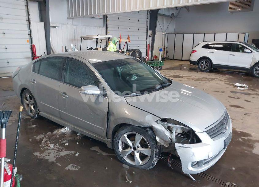 2008 Nissan Altima 3.5 SE (VIN 1N4BL21E68C218174) main photo