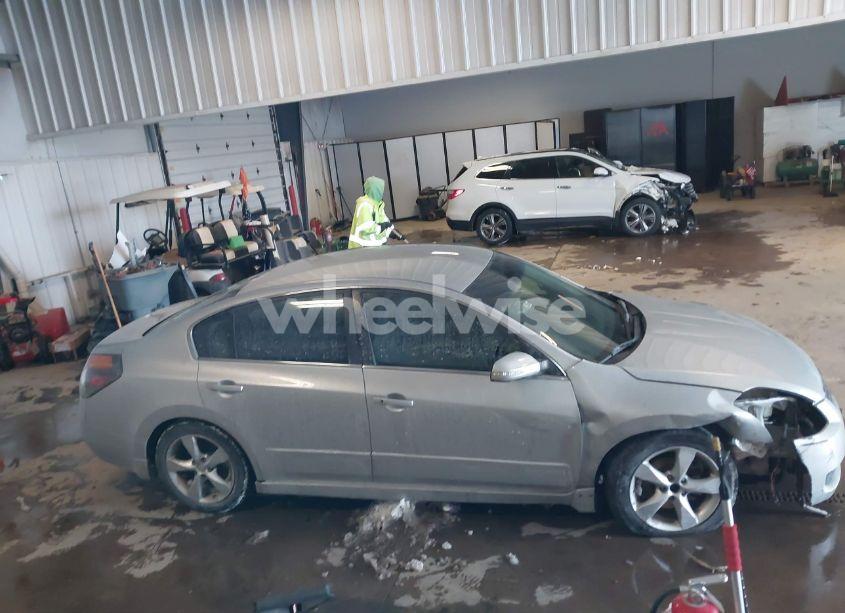 Photo 13 of 2008 Nissan Altima 3.5 SE (VIN 1N4BL21E68C218174)