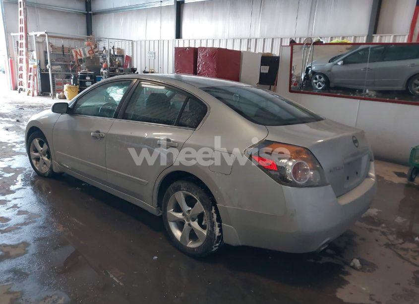 Photo 3 of 2008 Nissan Altima 3.5 SE (VIN 1N4BL21E68C218174)