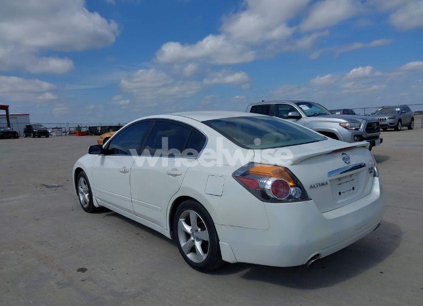 Photo 3 of 2007 Nissan Altima 3.5 SE (VIN 1N4BL21E77C172126)