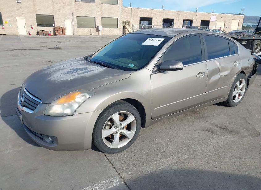 Photo 2 of 2008 Nissan Altima 3.5 SE (VIN 1N4BL21E78C256044)