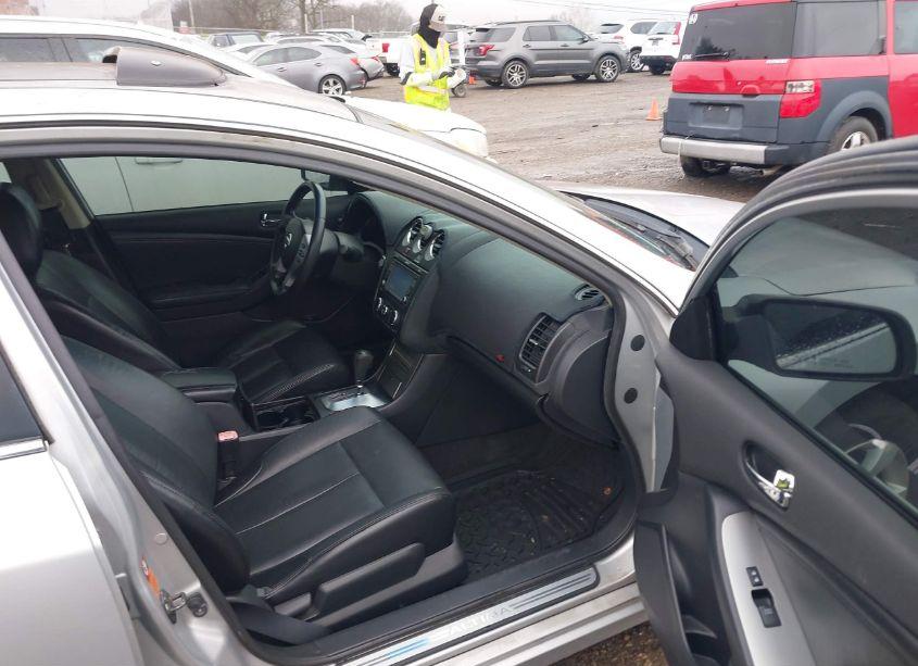 Photo 5 of 2008 Nissan Altima 3.5 SL (VIN 1N4BL21E88C113636)